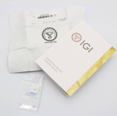 Auktion 356<br>Labor-Diamant, 0,5 ct, Farbe D, VS2, Zertifikat anbei [1]