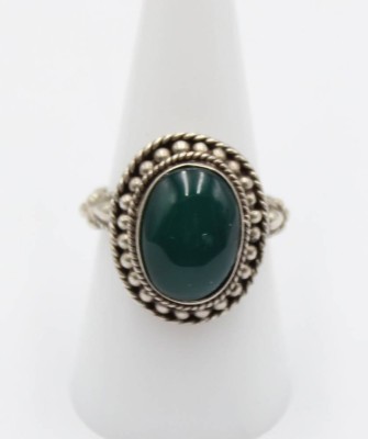 Auktion 356<br>Silber-Ring mit grünem Cabochon, 925er Silber, 7,5gr., RG 59 [1]