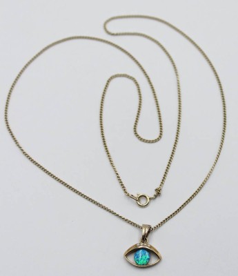 Auktion 356<br>Opalanhänger an Kette, 925er Silber vergoldet, zus. 4,2gr.,  L-60cm [1]