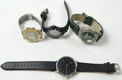 Auktion 356<br>4 div. Herrenuhren mit Quarzwerk, Gehäuse Ø: 3,5-4 cm, Funktion nicht geprüft, mit leichten Alters- und Gebrauchsspuren [1]