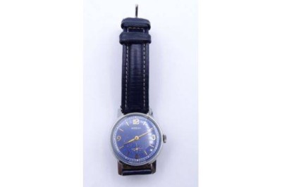 Auktion 356<br>Russische Herren Armbanduhr, mechanisch, Werk steht, D. 33,5mm, Optisch guter Zustand [1]