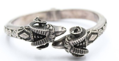 925er Silber-Armspange, Widderköpfe, 44,8gr., ca. D-6cm [1]