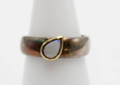 925er Silber-Ring mit kl. Opal, Fassung vergoldet, 4,8gr., RG 52 [1]