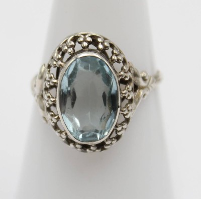 Silber-Ring (gepr.), hellblauer Stein, ca. 2,5gr., RG 55 [1]