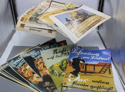27x div. Plakate, Arbeitsschutz, 70er Jahre, 9 div. Motive, je ca. 40,5 x 30cm [1]