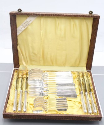 Auktion 357<br>Besteck für 6 Personen, Homag, 100er Auflage, Ziermonogramm 