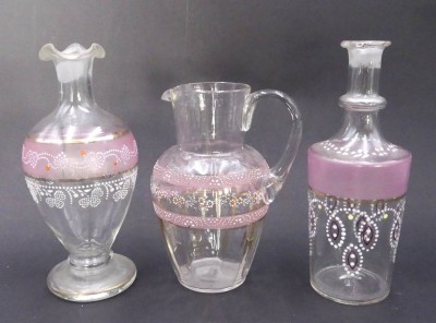 Auktion 357<br>3 Teile Glas, Handarbeit, Emaillemalerei, Krug, Karaffe ohne Stöpsel und Vase  (diese Rand beschädigt=, H-ca. 16-18 cm [1]