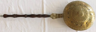 Auktion 357<br>Bettpfanne, Messing/Kupfer, 19. Jhd., L-83cm [1]