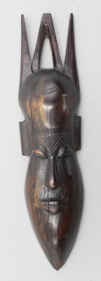 Auktion 357<br>Wandmaske aus dem Senegal, älter, H-27,5cm [1]