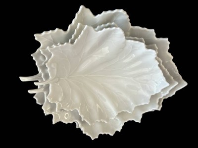 Auktion 357<br>3 Blattschalen 