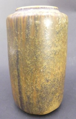 Auktion 357<br>seltene dänische Studio-Vase von Ejwind Nielsen (1916-1988), H-13,5 cm [1]