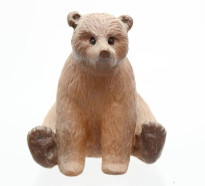 Auktion 357<br>Bärenfigur, Ton, signiert 