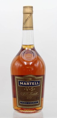 Auktion 357<br>Eine 1 Liter Flasche Martell Fine Cognac -V.S . [1]