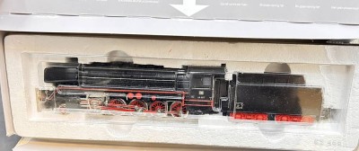 Auktion 357<br>Märklin 3108 BR 44 mit Tender - Spur H0 - neuwertig, OVP, Karton mit Läsuren [1]