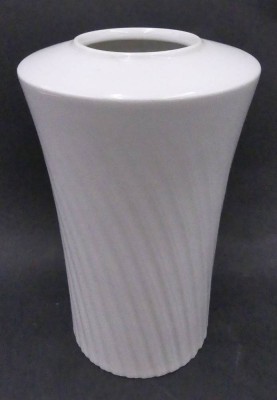 Auktion 357<br>geriffelte Vase 