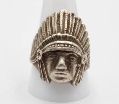 Auktion 358<br>figürlicher Ring, Häuptling, 925er Silber, 12,1gr., RG 66 [1]