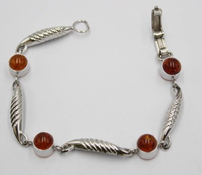 Auktion 358<br>835er Silber-Armband mit Bernsteinen, 10,7gr., L-18cm [1]