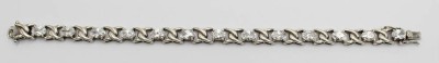 Auktion 358<br>925er Silber-Armband, besetzt mit klaren facett. Steinen, 18,1gr., L-20cm [1]