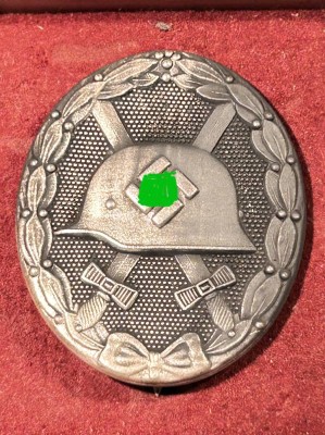 Auktion 358<br>Verwundetenabzeichen in Silber, orig. Kasten, Herst. 65 [1]