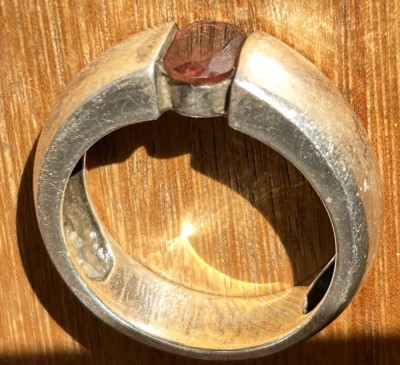 Auktion 358<br>Silberring-925- mit braunen Stein, RG 67, 9,2 gr. [1]