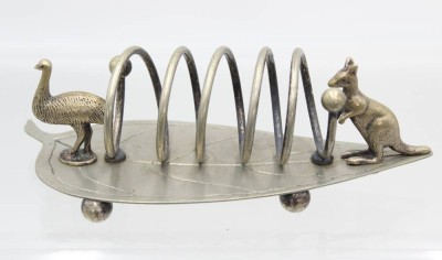 Auktion 358<br>Briefhalter, Phönix-Plate, EPNS, Australien, H-6,2cm B-18,5cm [1]