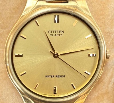 Auktion 358<br>Quartz Damen  Armbanduhr 