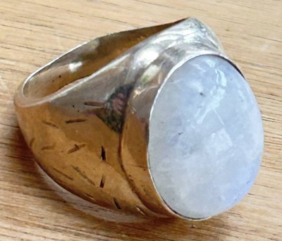 Auktion 358<br>massiver Silberring-925- mit Mondstein, RG 60, 17 gr. [1]