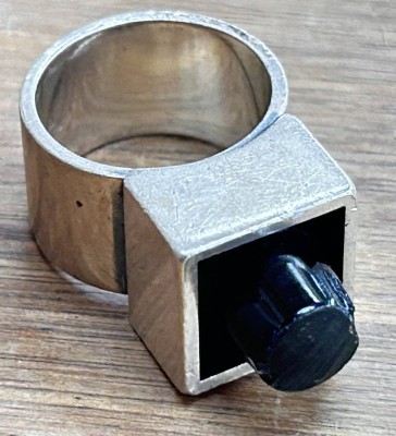 Auktion 358<br>massiver Silberring-925- mit Rauchquartz- Denmark 
