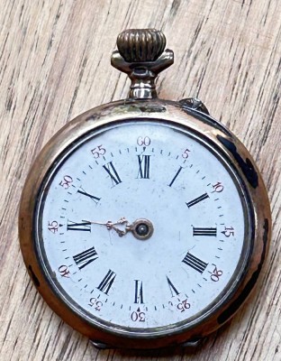 Auktion 358<br>Damen-Taschenuhr in Silber-800- Gehäuse, Werk läuft, Öse fehlt [1]