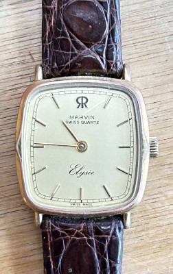 Auktion 358<br>Damen Quartz Uhr 