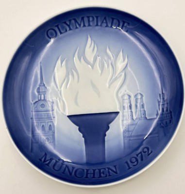 Auktion 358<br>Olympia Teller München 1972, Royal Copenhagen, D-18 cm [1]