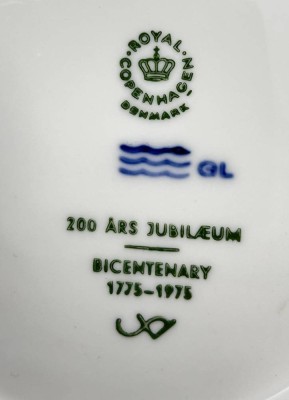 Auktion 358<br>Jubiläumsteller 1775-1975 Royal Copenhagen, D-18 cm [1]
