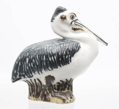 Auktion 358<br>Pelikan, Royal Copenhagen, bemalt, Modelnnr. 243, H-13,5cm [1]