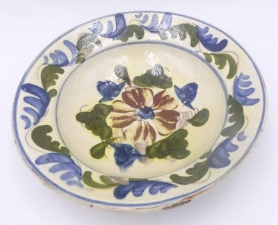 Auktion 371<br>Fayence Teller mit Blumenbemalung, 19.Jhd. H-5 cm, D-20 cm [1]