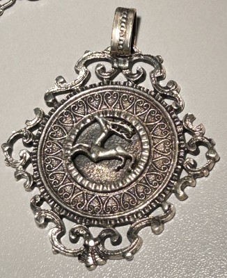 Auktion 358<br>massiver Silber-Anhänger mit springenden Hirsch, S-925- 