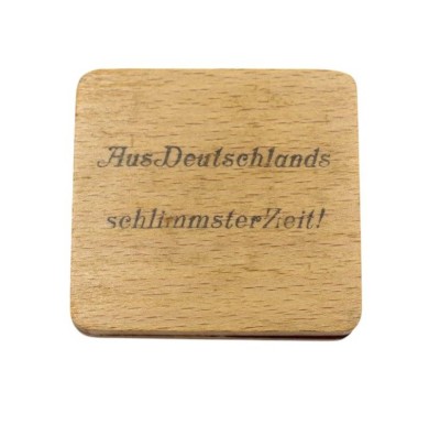 Auktion 358<br>Medaille in Holzetui, Aus Deutschlands schlimmster Zeit, 1923/1925, Alu, D-3,8cm [1]