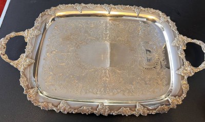 Auktion 358<br>grosses massives Tablett, plated, mit Griffen, L-60 cm, B-35 cm, guter Zustand, E.P. on Copper, Kupfer, Sheffield, England [1]