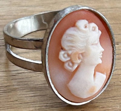 Auktion 358<br>Cameè Ring, Silber-830-, RG 55, 4,9 gr [1]