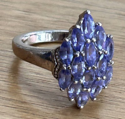 Auktion 358<br>Silberring mit Tansanite-925-, RG 50, 4,6 gr [1]