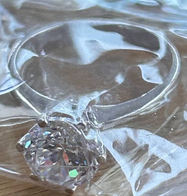 Auktion 358<br>Silberring -925- mit grossen klaren Stein, Neuware, in Cellophan-Tüte, ca. 3 gr. [1]