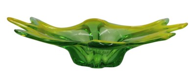 Auktion 358<br>Fingerschale, grün/gelb, Murano, H-11cm B-42cm T-22cm [1]