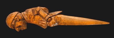Auktion 358<br>Brieföffner, Holz geschnitzt, L-25 cm [1]