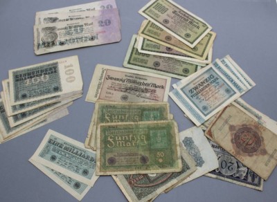 Auktion 358<br>Konvolut div. Banknoten, Inflation [1]