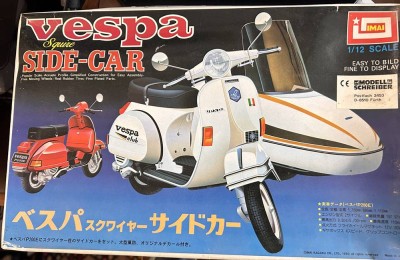 Auktion 358<br>Bausatz VESPA + Side Car IMAI Mod SUPER Kit PIAGGIO Set OVP Japan BOX Club P 200 Squire, wohl komplett [1]