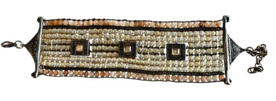 Auktion 358<br>breites Armband, versilbert mit div. Kügelchen, wohl 19.Jhd., B-5 cm, L-max. 22 cm [1]