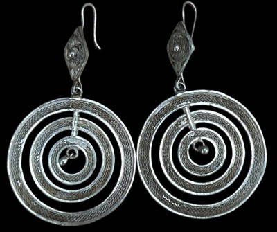 Auktion 358<br>Paar grosse  Ohrhänger, Silber Filigran, H-5 cm, D-3,5 cm, 12,6  gr. [1]