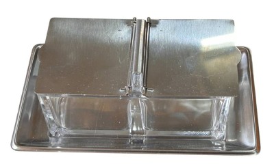 Auktion 358<br>Entw. Prof. Wagenfeld (1900-1990) , 2 passige Geleeschale, vers, 19x12 cmilbert mit Kristall [1]