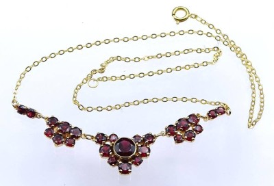 Auktion 359<br>Granat Collier, Normgold, sog.Viertelgold 250/000, gestempelt,L-43cm, 5,4gr., [1]