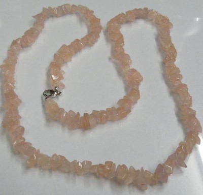 Auktion 359<br>Rosenquarz Kette, mit Silberschliesse-800-L-80 cm,ca. 80gr. [1]
