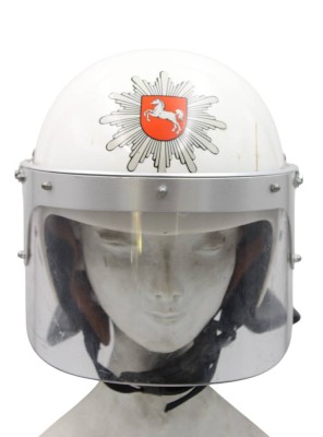 Auktion 359<br>Helm, Bereitschafts-Polizei, Niedersachsen, älter [1]